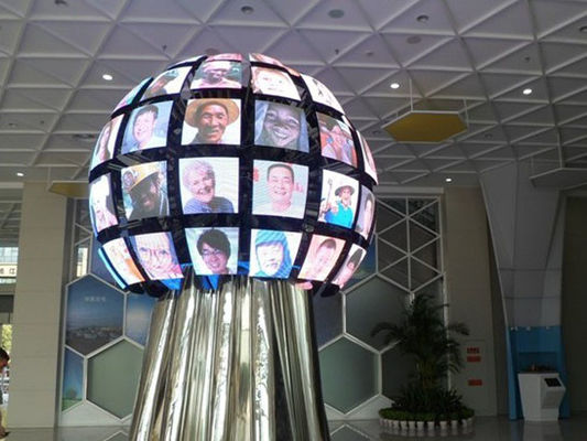 중국 높은 정의에 의하여 지도되는 스크린 공, P4 SMD 풀 컬러 구부려진 지도된 전시 협력 업체