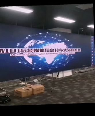 화소 피치는 실내 풀 컬러 발광 다이오드 표시 내각 1.25 Mm 주조 알루미늄 400 x 300 mm 라이트급 선수 죽습니다