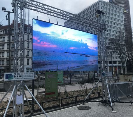 야외 방수 P8 P10 SMD3535 HD는 디스플레이를 이끌었습니다